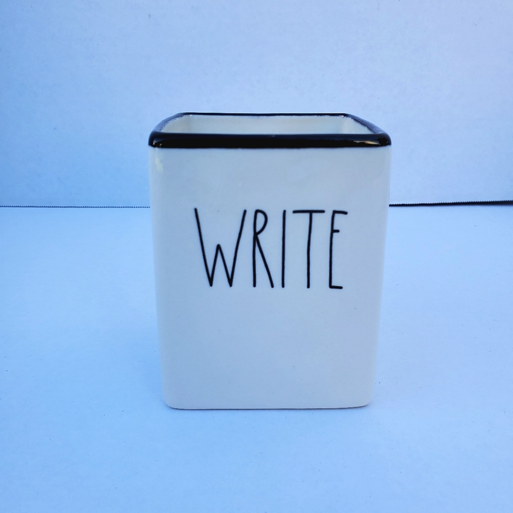 RAE DUNN pencil holder